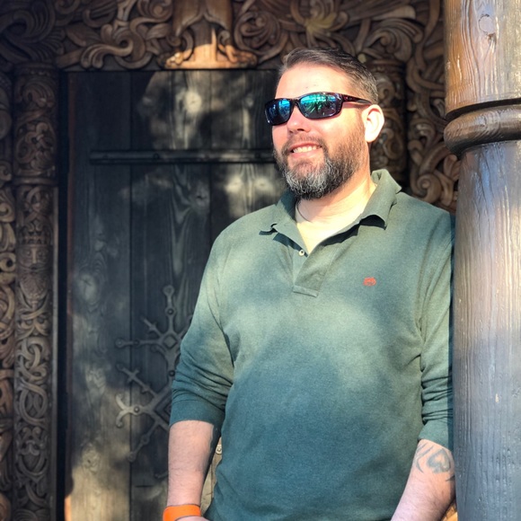 Meet your Poshers; Heather and Jaimy - Picture 3 of 8